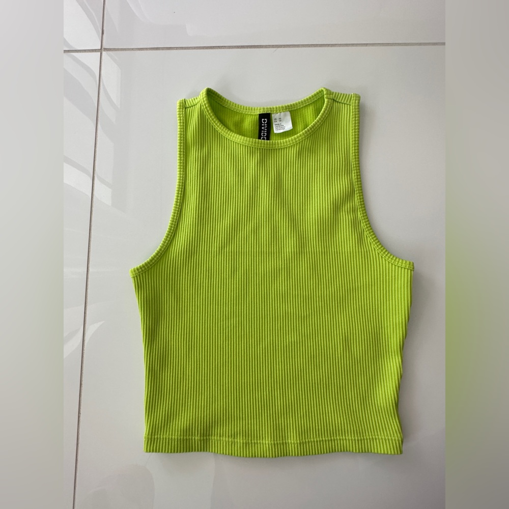 H&M neon green top